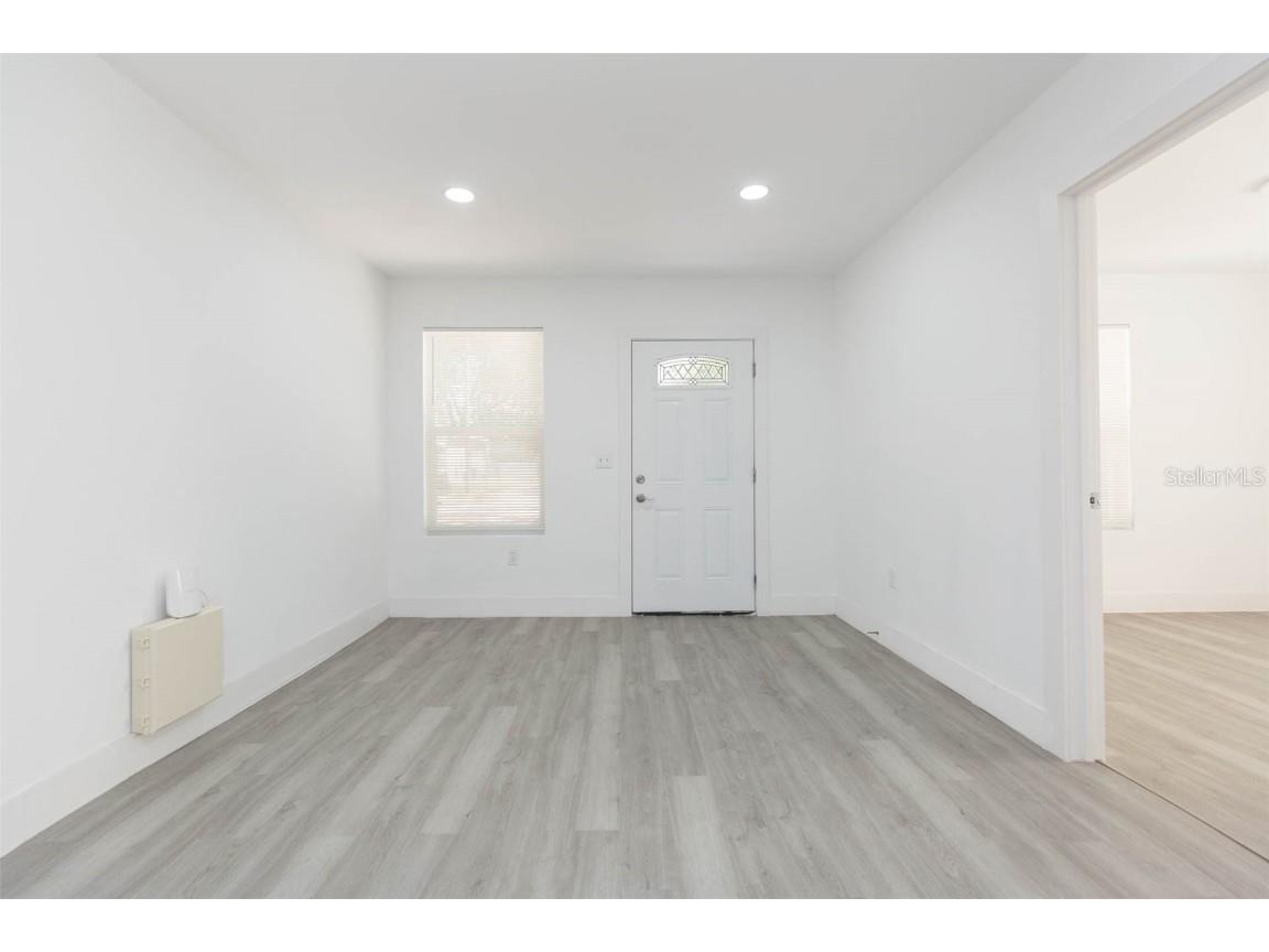 8204 N 10th Tampa FL 33604 TB8443154 image8