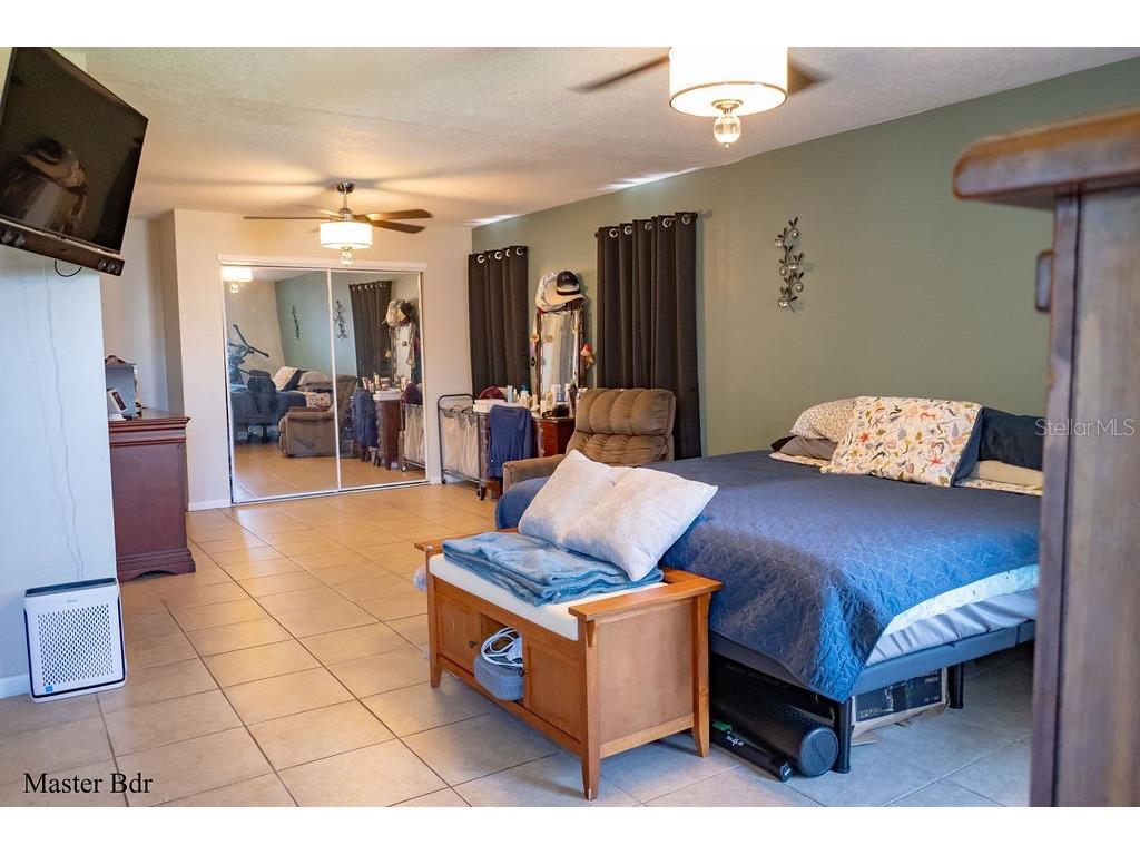8204 Trammell Trail Tampa FL 33619 TB8503362 image17