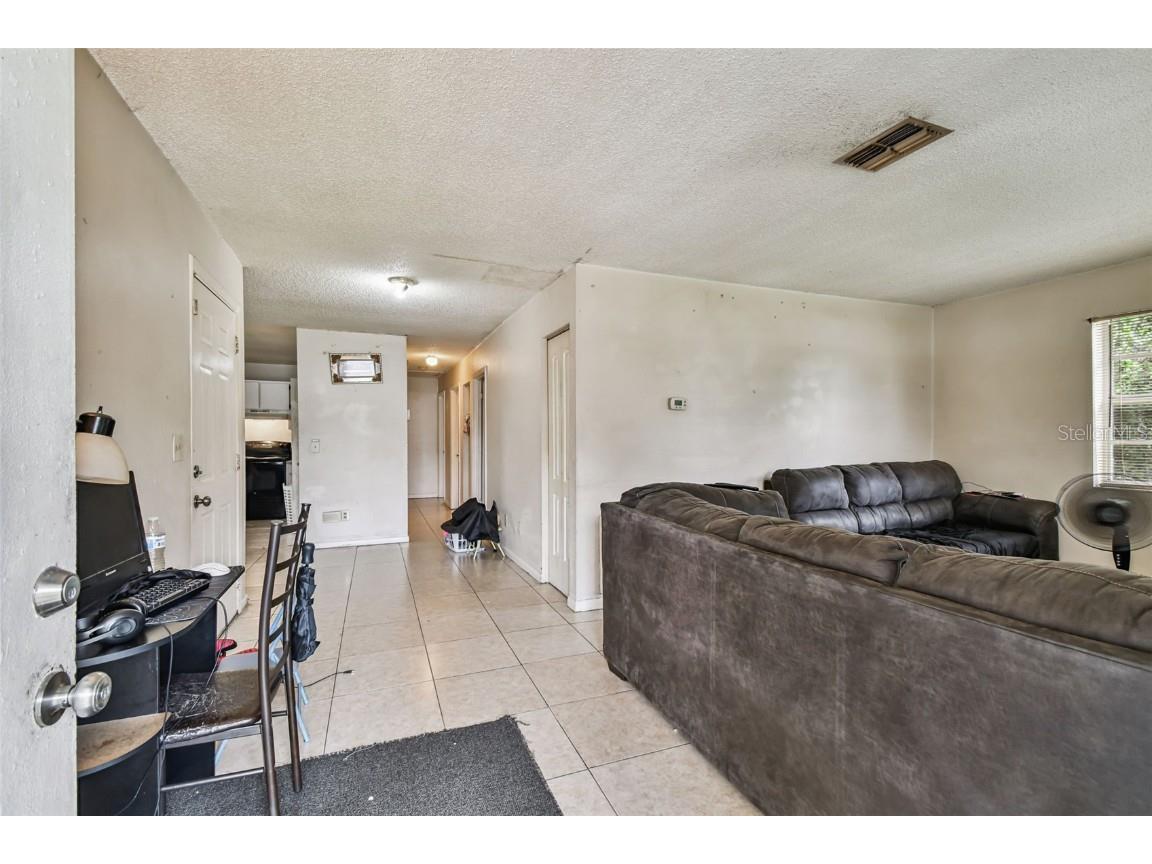 8205 N Semmes Street Tampa FL 33604 TB8427255 image23