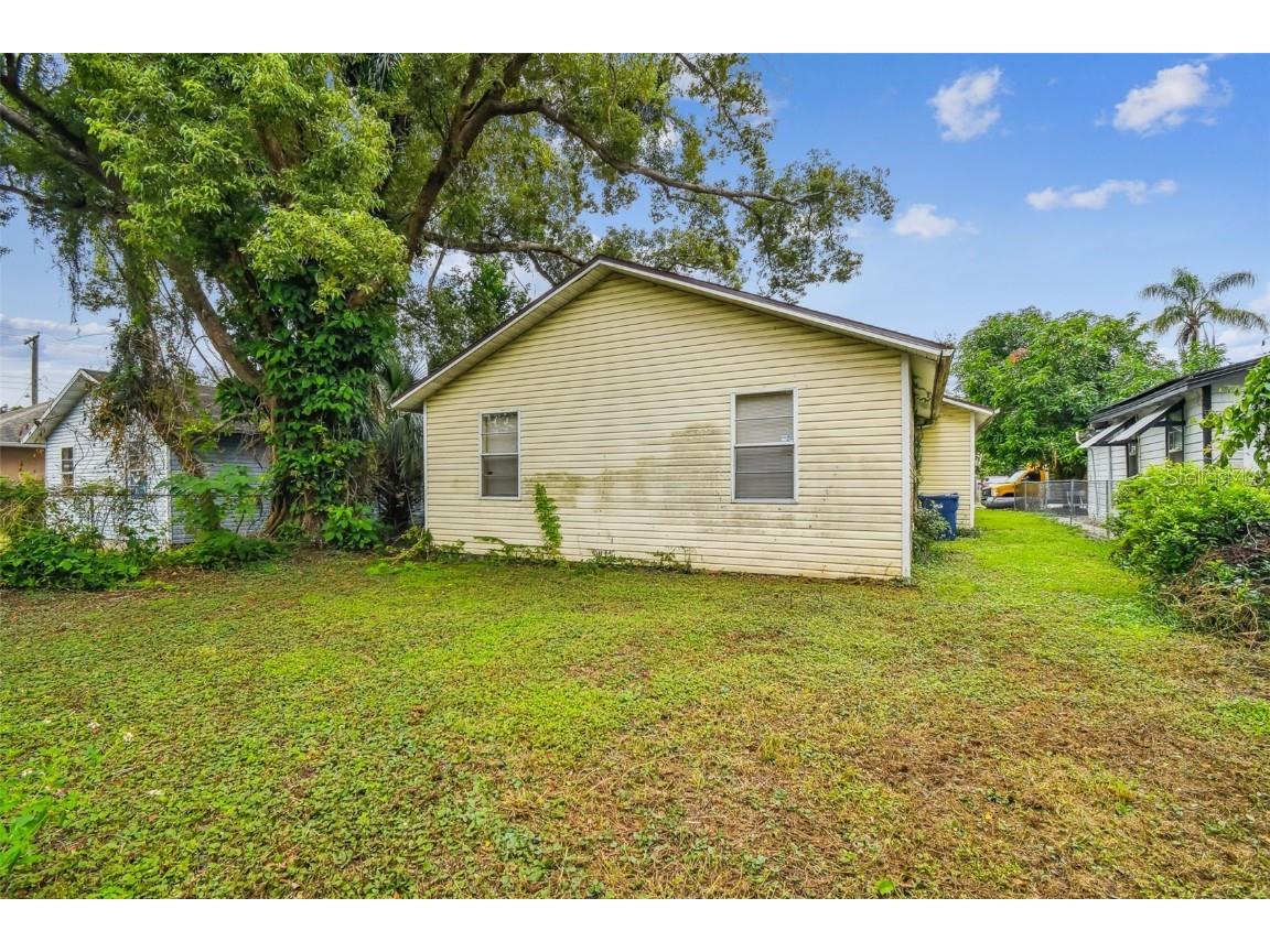 8205 N Semmes Street Tampa FL 33604 TB8427255 image4