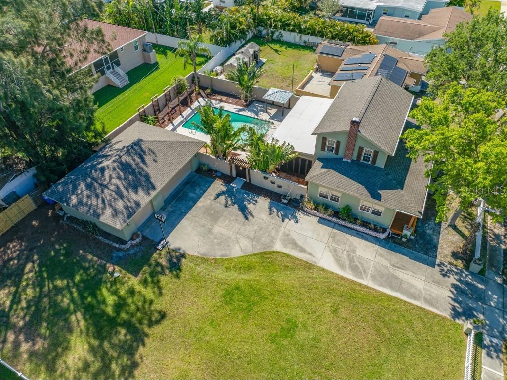 8205 Overlook Place NE Saint Petersburg FL 33702 TB8364466 image1