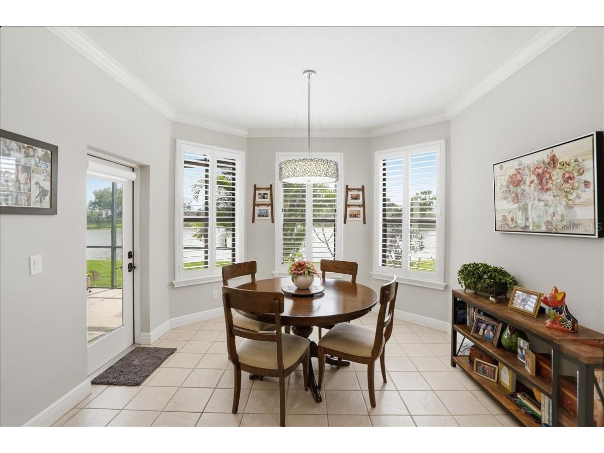 8205 Stirling Falls Circle Sarasota FL 34243 A4686670 image22