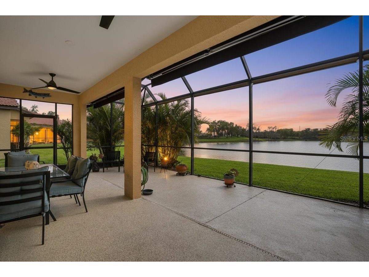 8205 Stirling Falls Circle Sarasota FL 34243 A4686670 image47