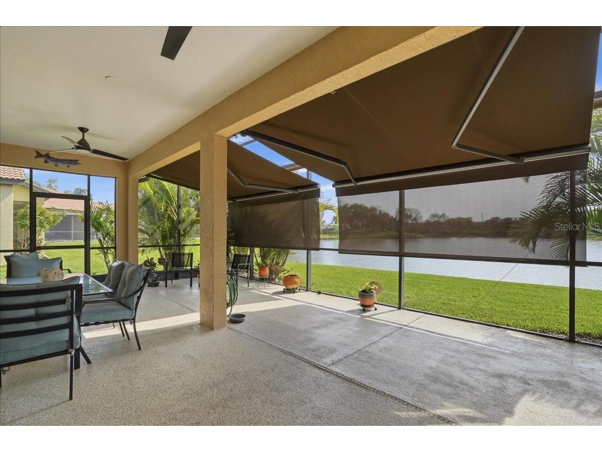 8205 Stirling Falls Circle Sarasota FL 34243 A4686670 image51