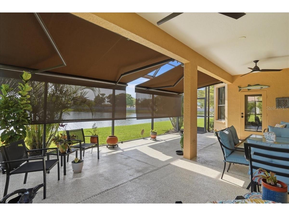 8205 Stirling Falls Circle Sarasota FL 34243 A4686670 image52