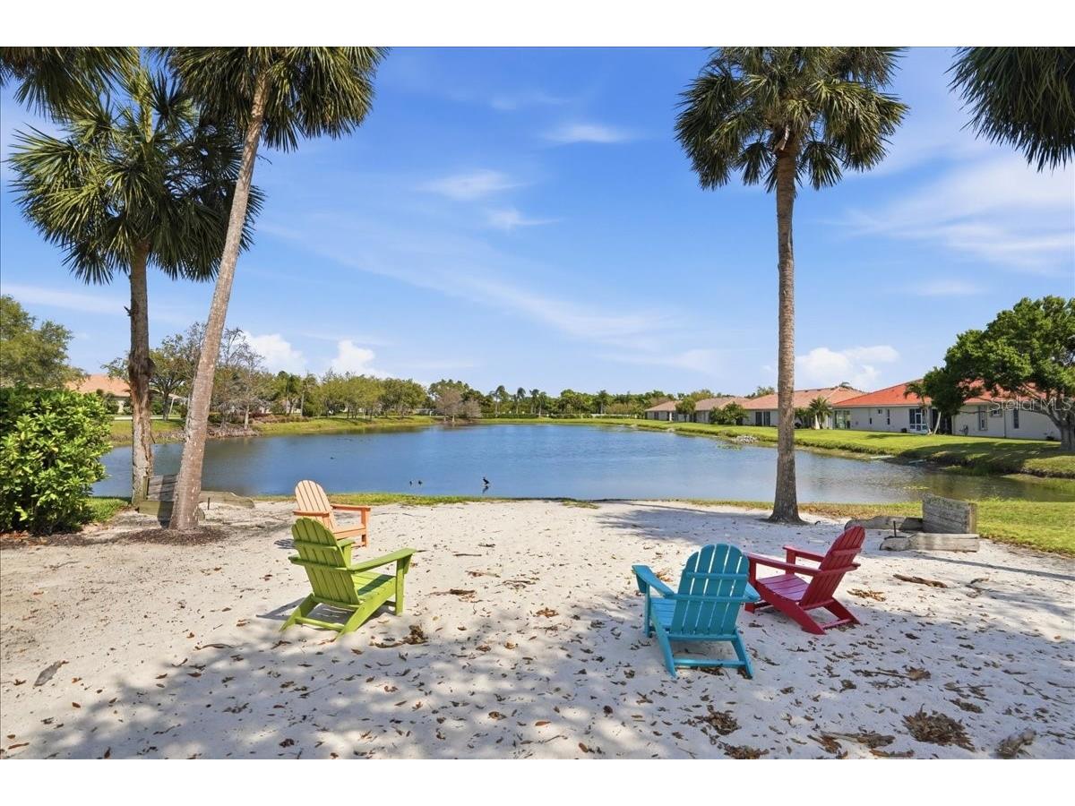 8205 Stirling Falls Circle Sarasota FL 34243 A4686670 image68