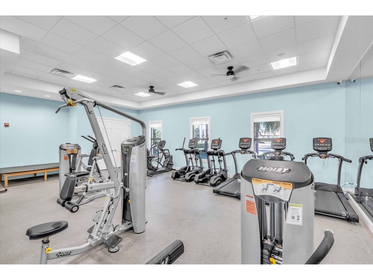 8205 Stirling Falls Circle Sarasota FL 34243 A4686670 image72