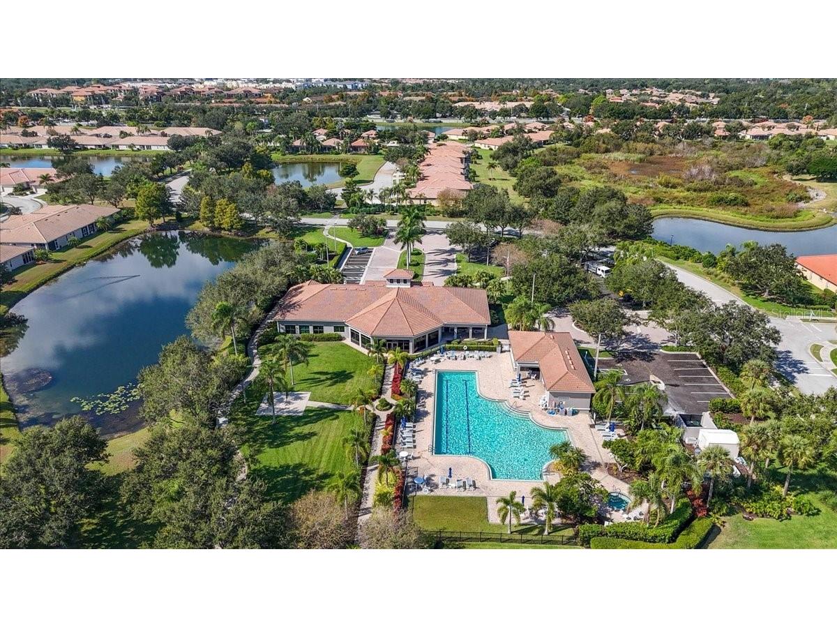 8205 Stirling Falls Circle Sarasota FL 34243 A4686670 image76