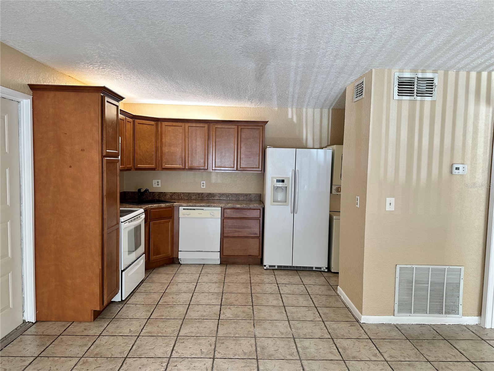 8205 Sun Spring Circle #B1 Orlando FL 32825 O6399762 image3