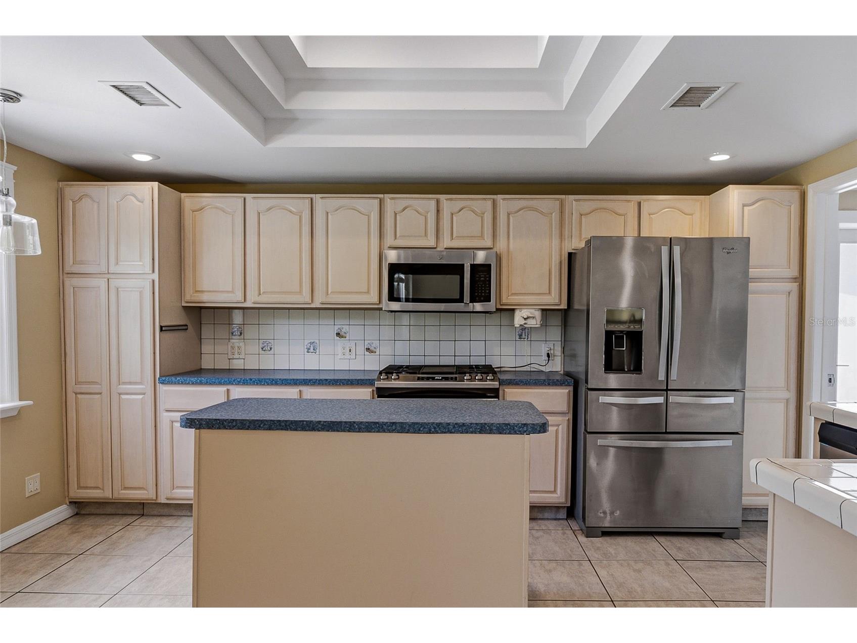 8205 Westridge Drive Tampa FL 33615 TB8518933 image11