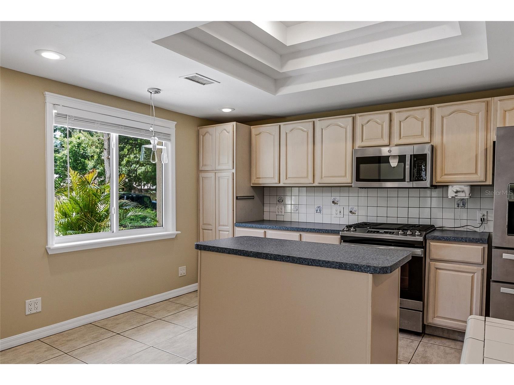 8205 Westridge Drive Tampa FL 33615 TB8518933 image13