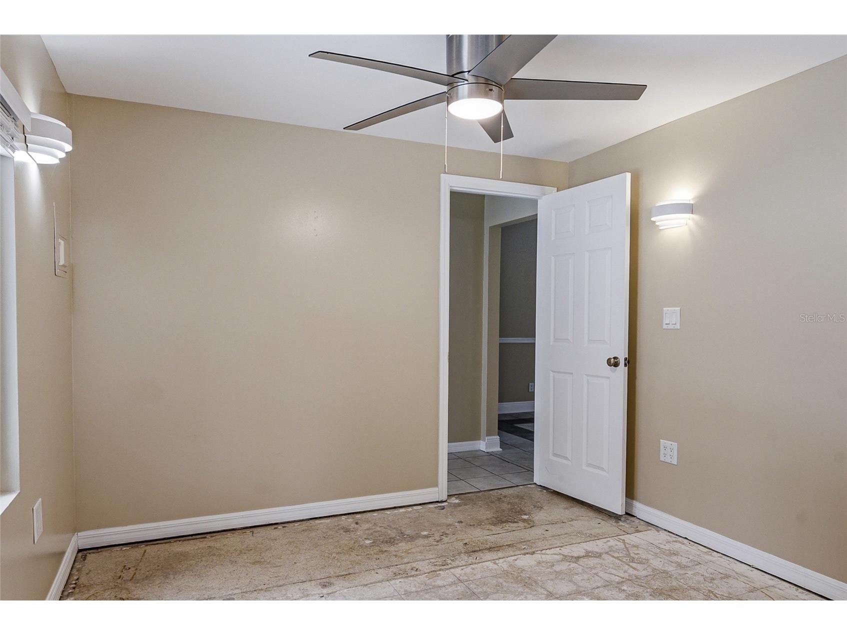 8205 Westridge Drive Tampa FL 33615 TB8518933 image23