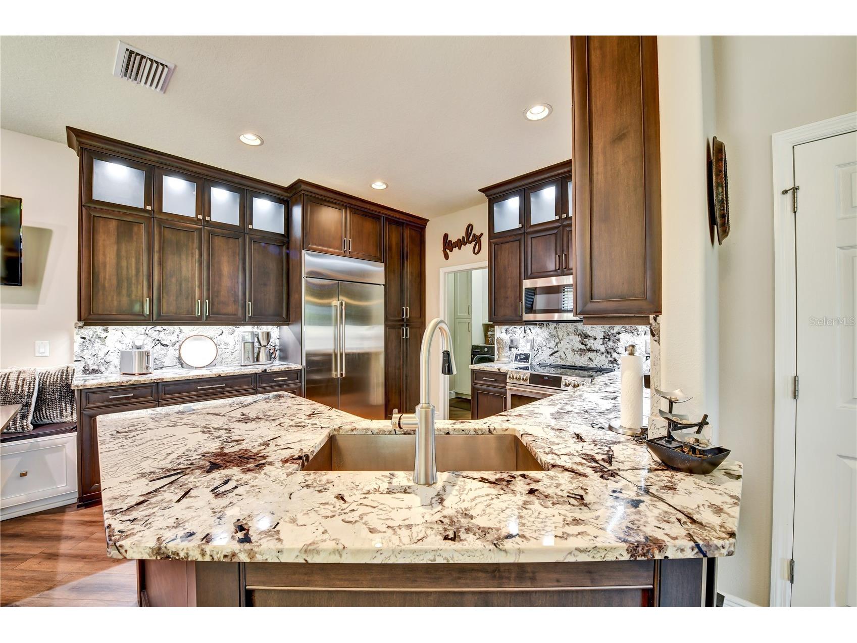 8206 Lapin Court Seminole FL 33777 TB8441406 image4