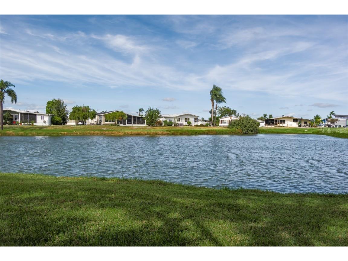 8206 Marie Lane Ellenton FL 34222 A4671270 image26