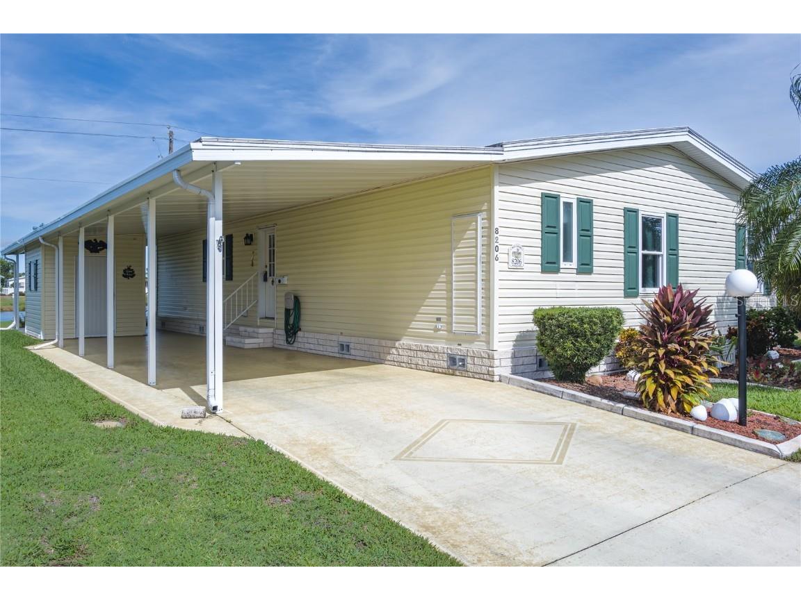 8206 Marie Lane Ellenton FL 34222 A4671270 image5