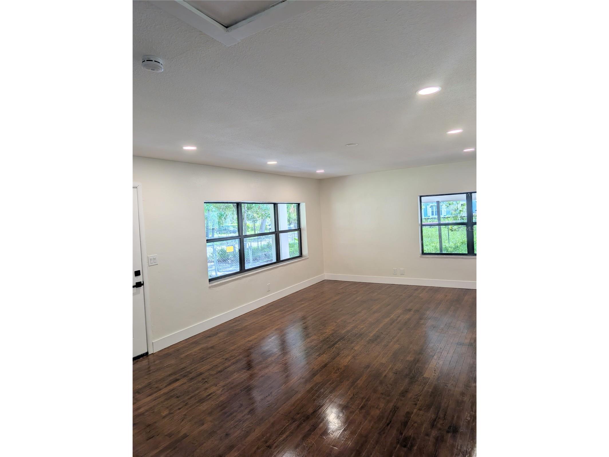 8206 N 19th Street Tampa FL 33604 TB8518918 image3
