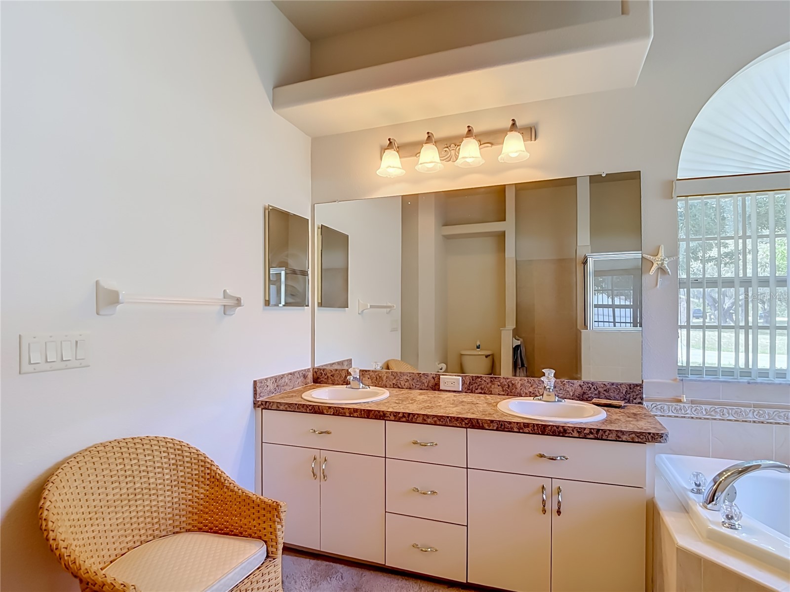 8206 Pinehurst Drive Spring Hill FL 34606 W7887548 image54