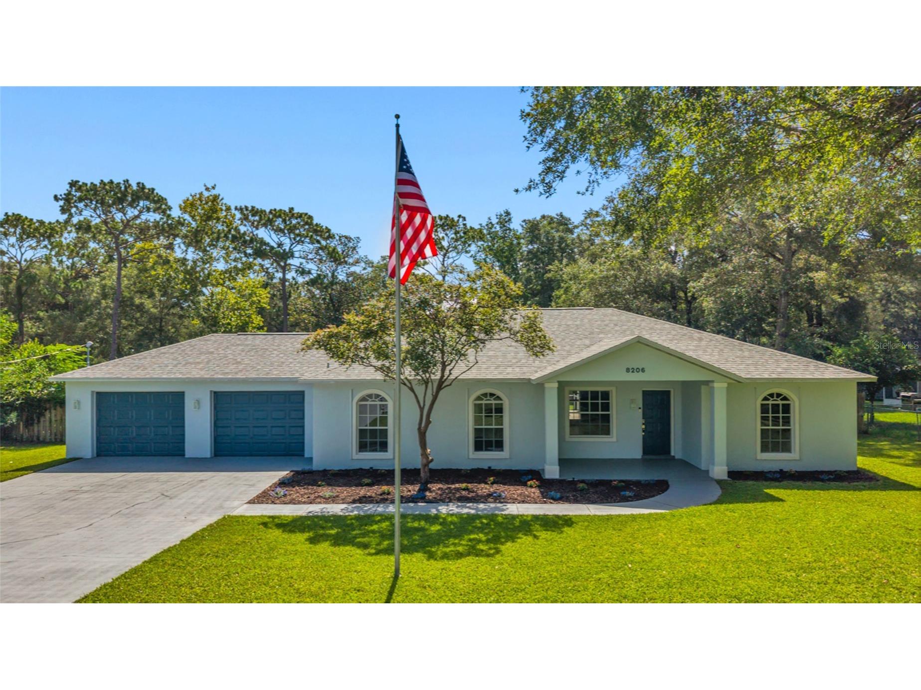 8206 Simmons Street Brooksville FL 34613 W7887596 image1