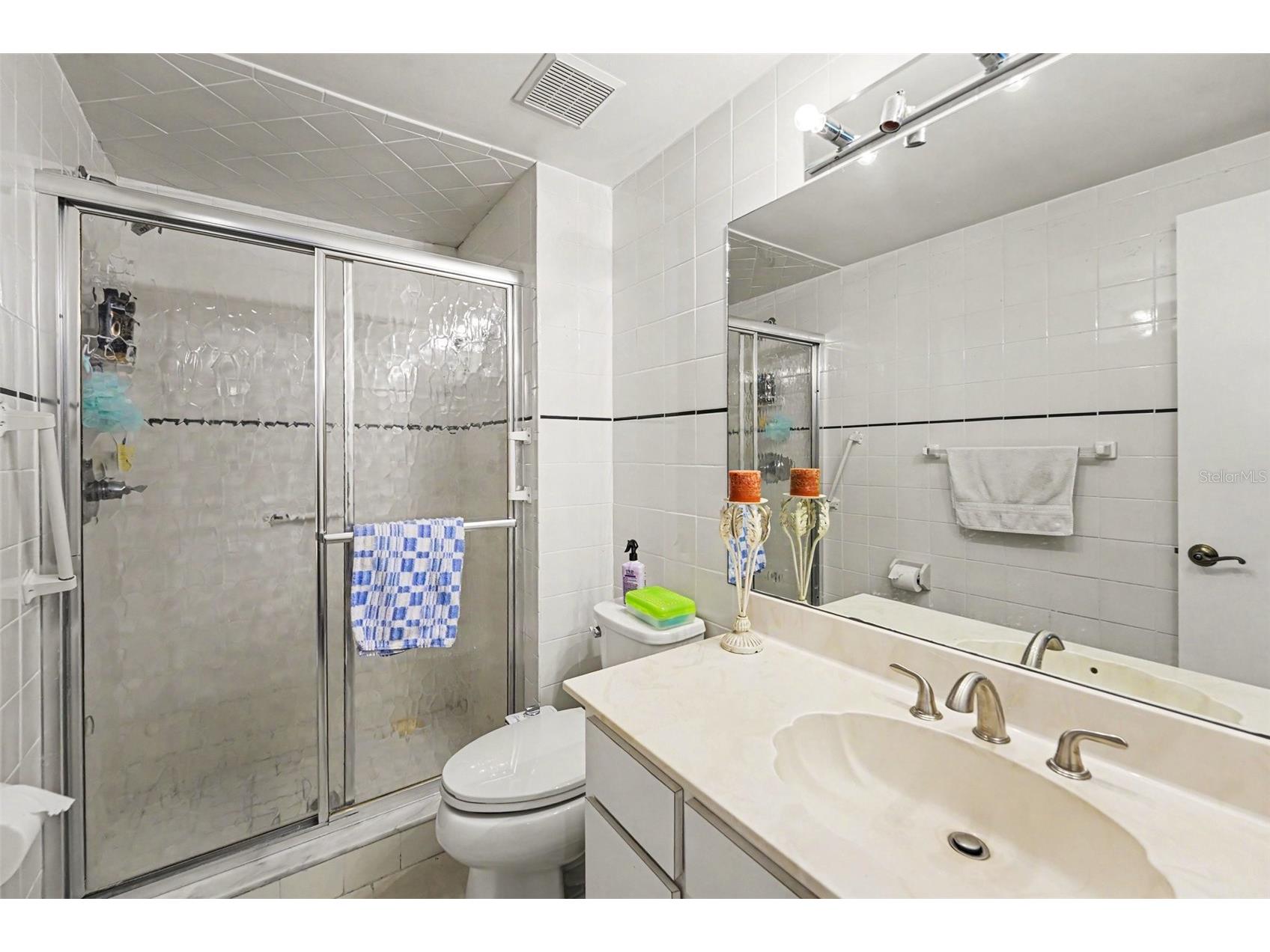 8206 Vassar Cir Tampa FL 33634 TB8523515 image25