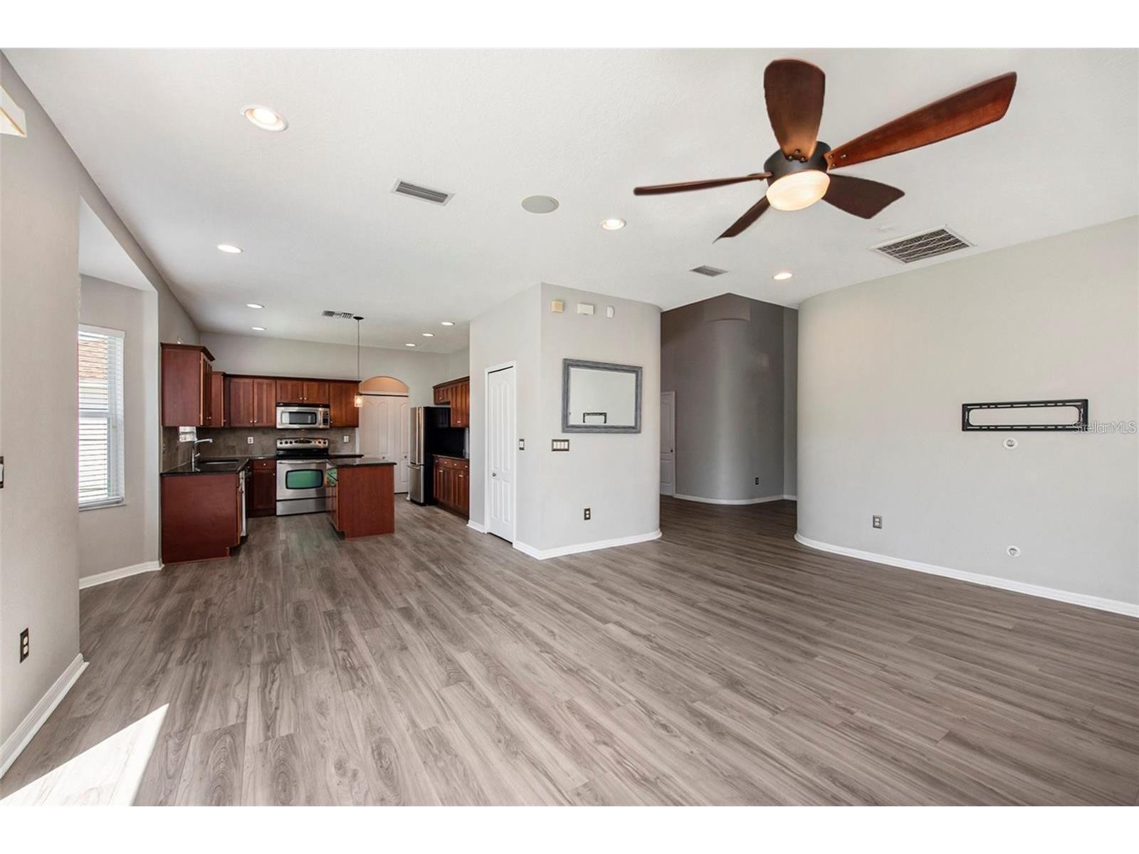 8207 Water Tower Drive Tampa FL 33619 TB8512259 image6