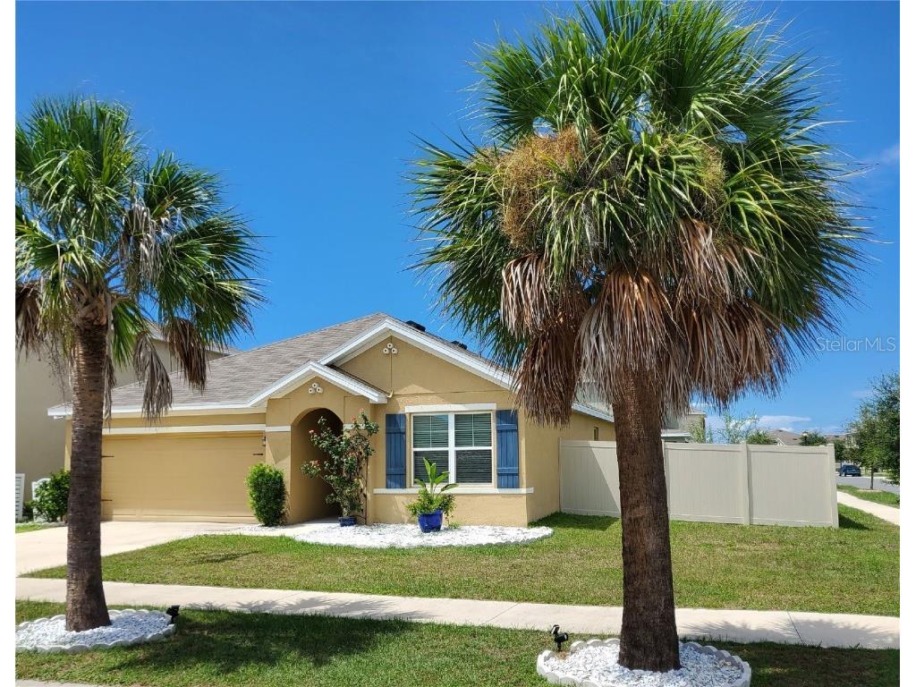 8208 Barnside View Lane Gibsonton FL 33534 U8210536 image1