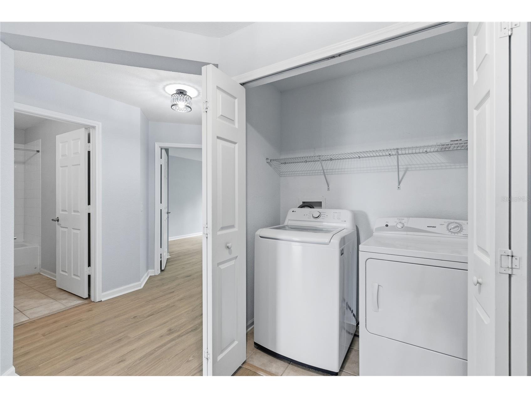 8208 Downpatrick Court Tampa FL 33610 TB8504872 image12