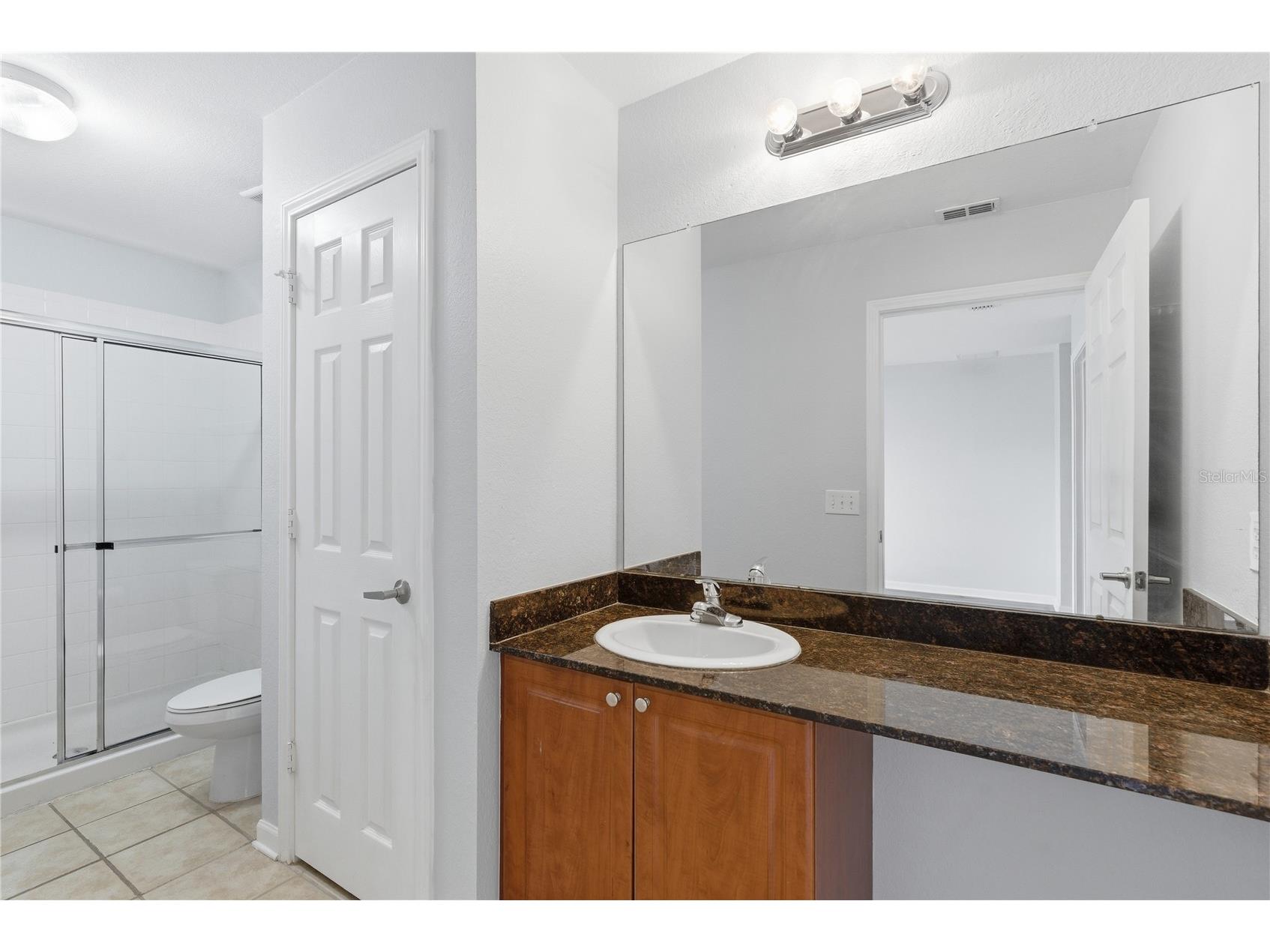 8208 Downpatrick Court Tampa FL 33610 TB8504872 image15