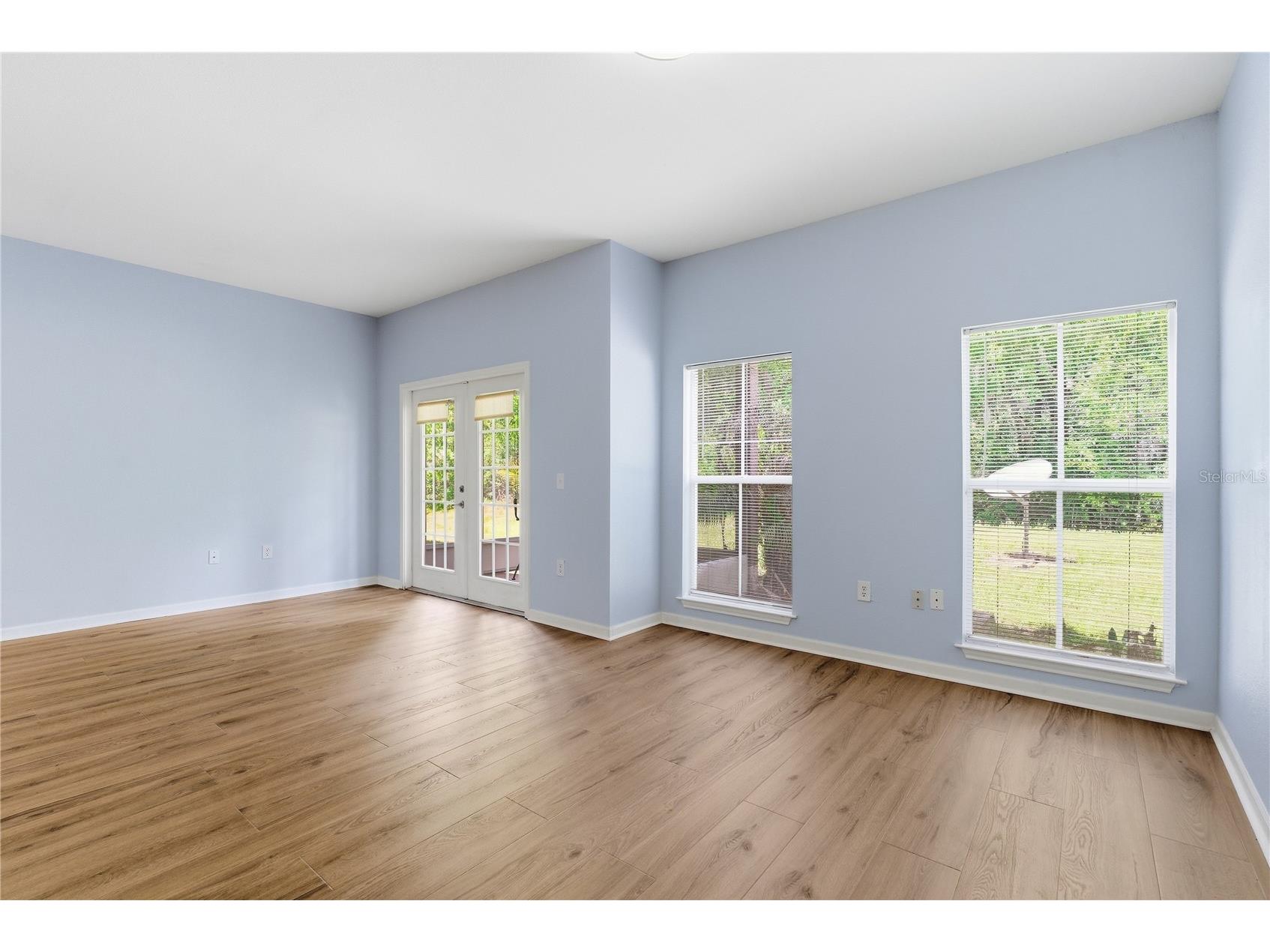 8208 Downpatrick Court Tampa FL 33610 TB8504872 image5