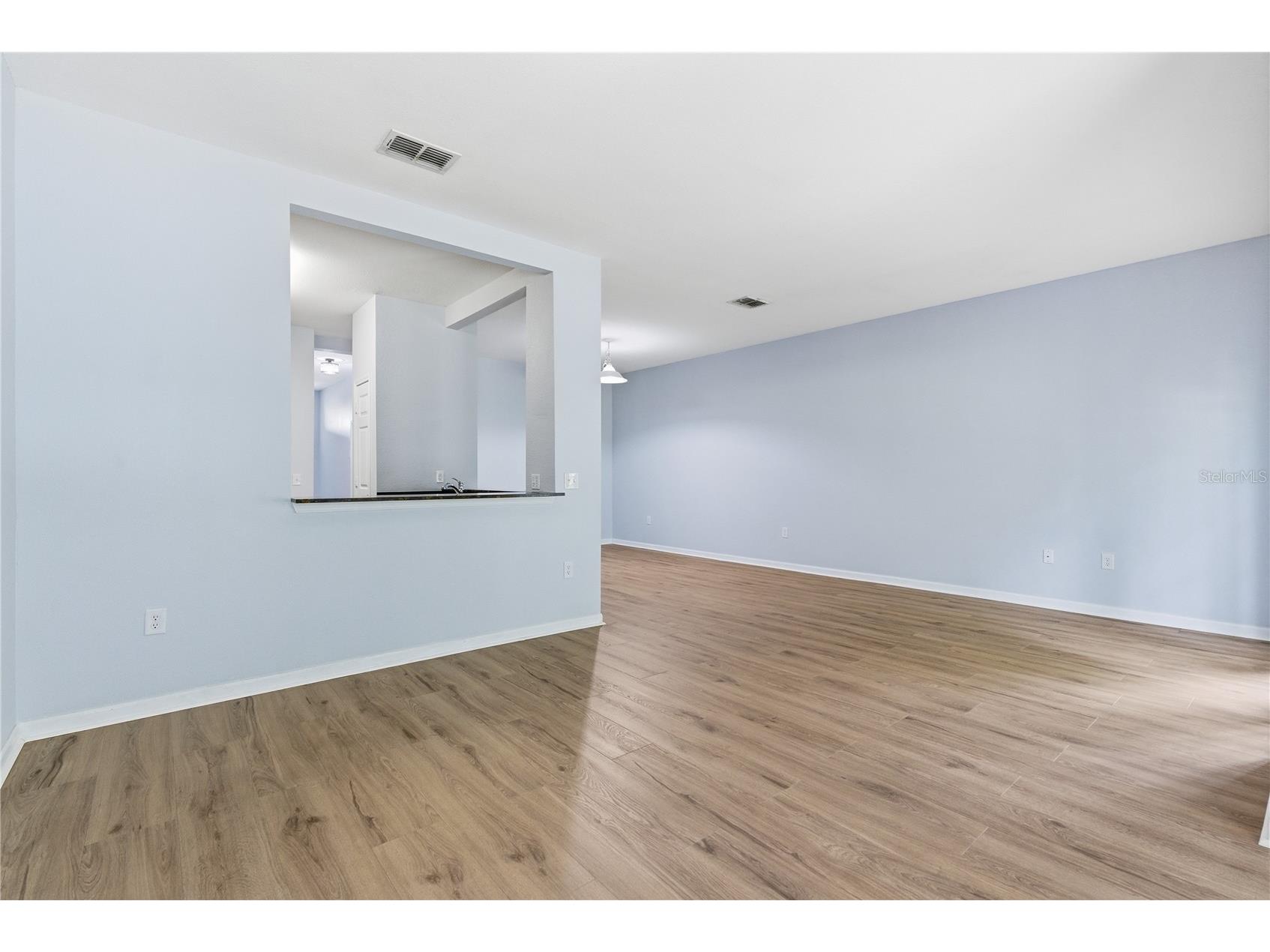 8208 Downpatrick Court Tampa FL 33610 TB8504872 image6