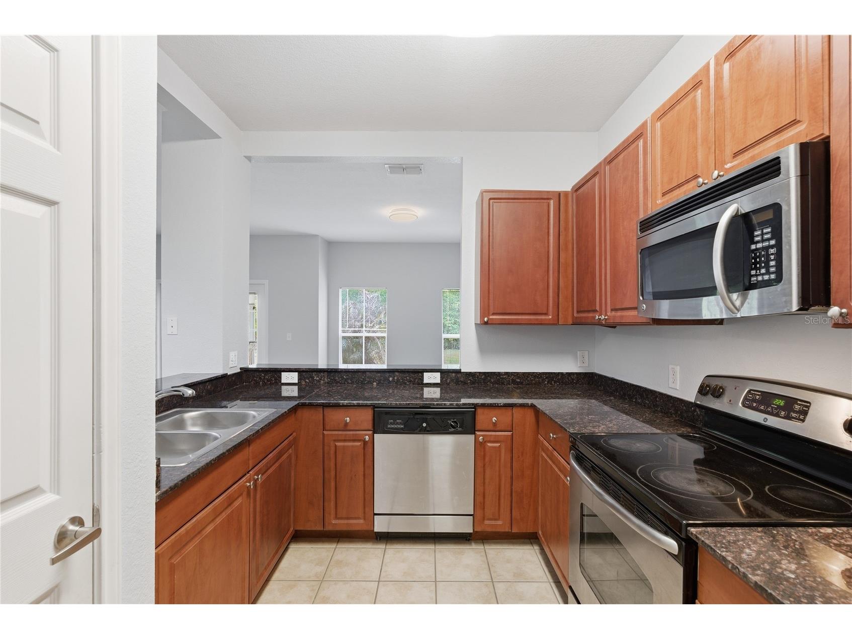 8208 Downpatrick Court Tampa FL 33610 TB8504872 image8