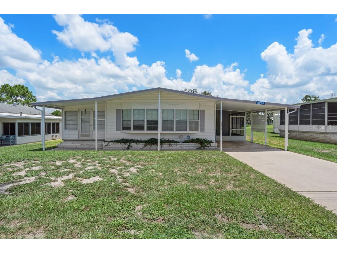 8208 Fiesta Street Brooksville FL 34613 TB8412588 image1
