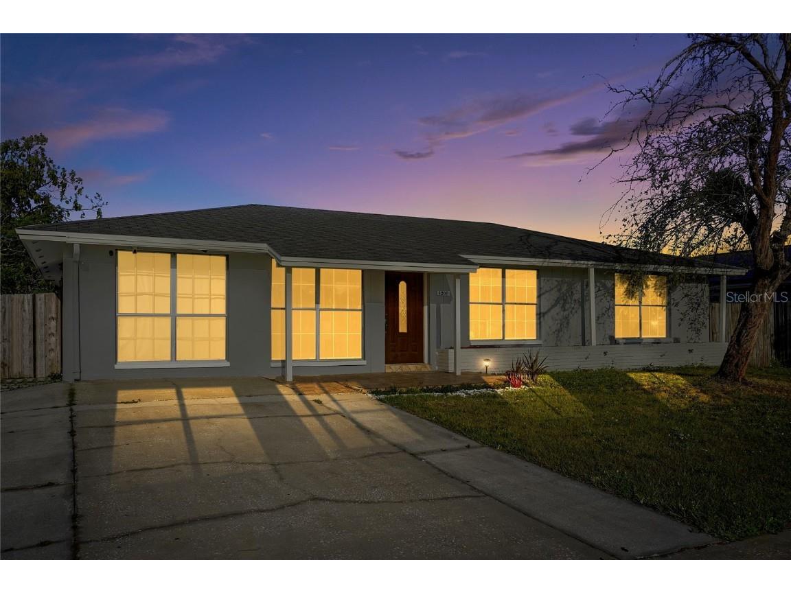 8208 Greenleaf Circle Tampa FL 33615 T3434261 image1