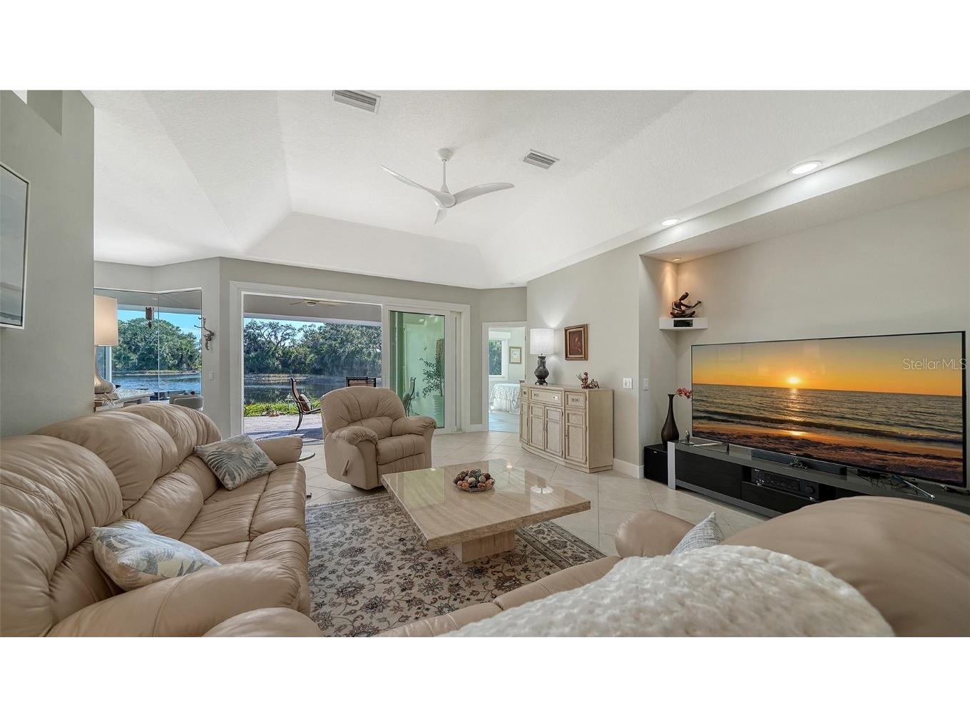 8208 Nice Way Sarasota FL 34238 G5104044 image25