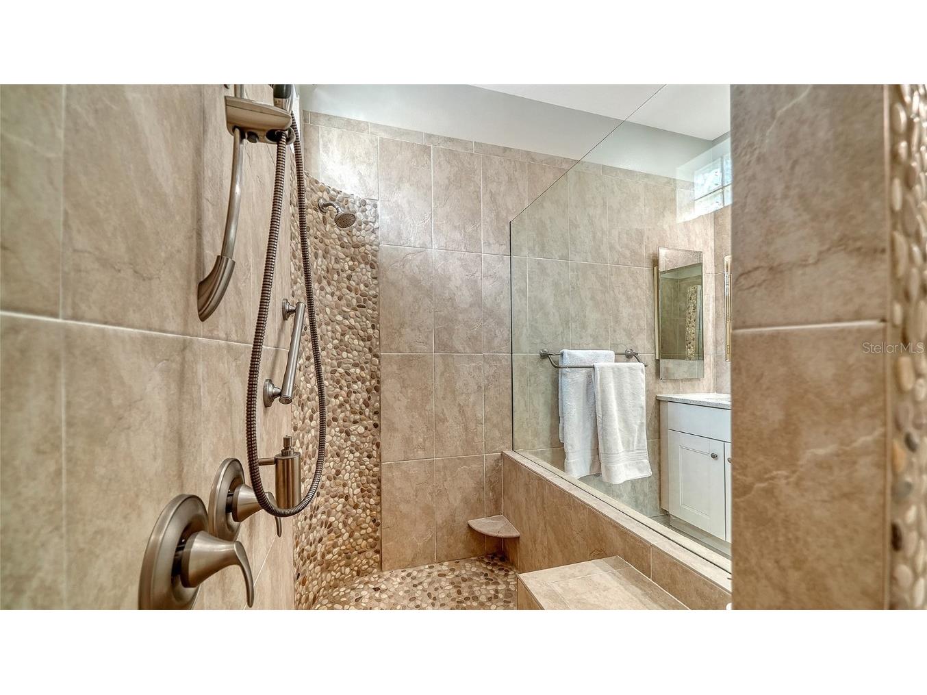 8208 Nice Way Sarasota FL 34238 G5104044 image33