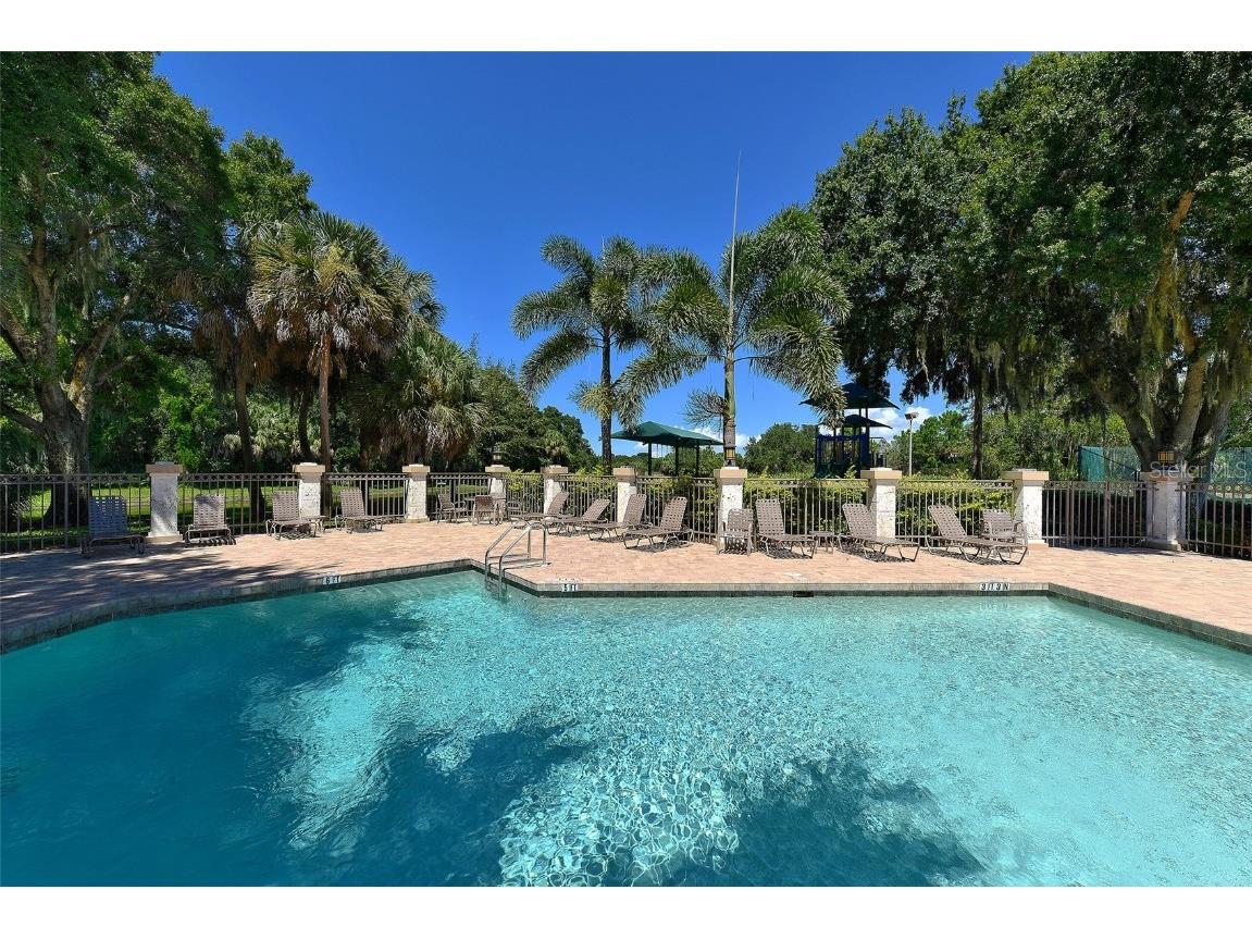 8208 Nice Way Sarasota FL 34238 G5104044 image56