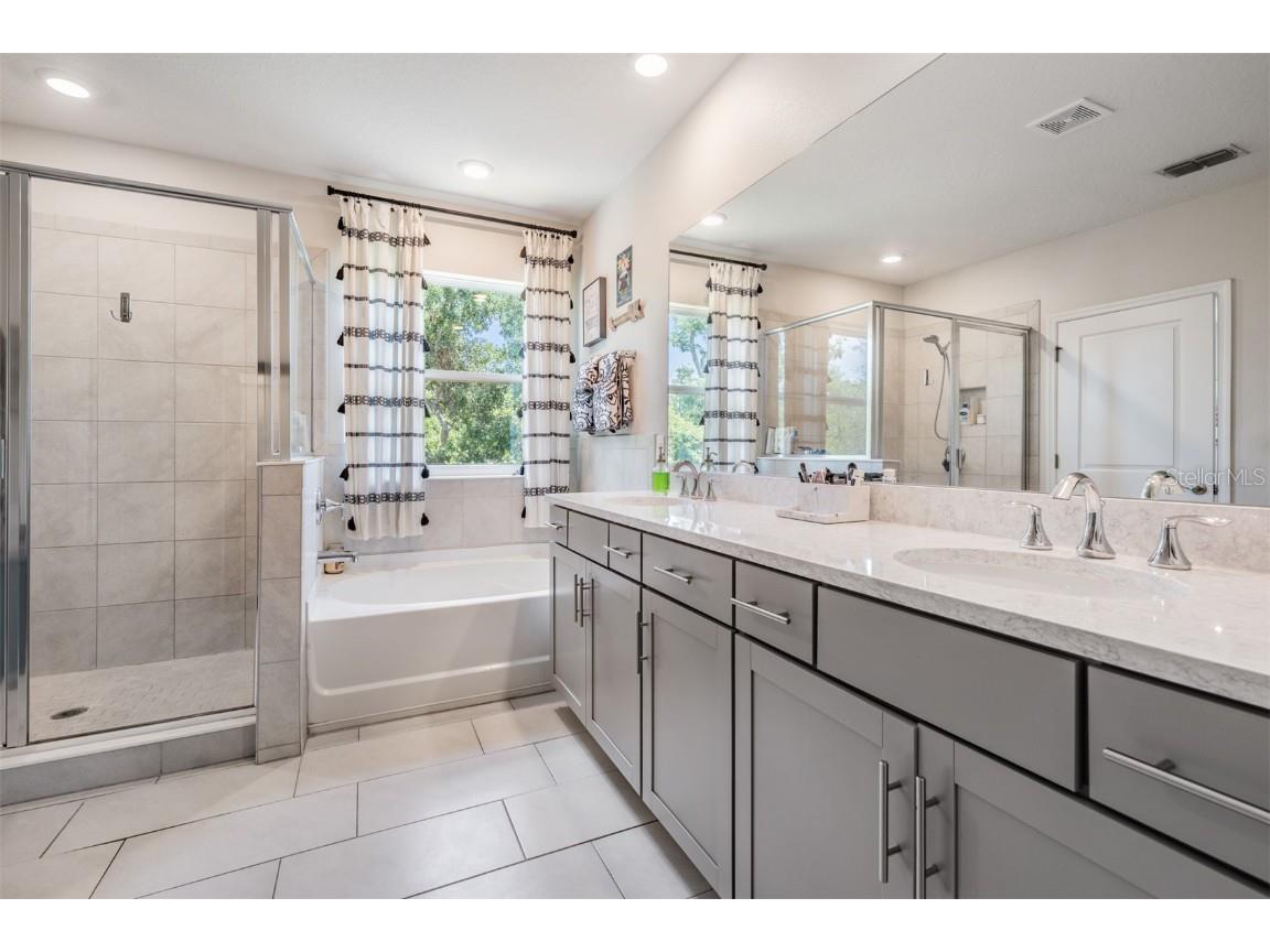 8208 Praise Drive Tampa FL 33625 TB8390009 image20