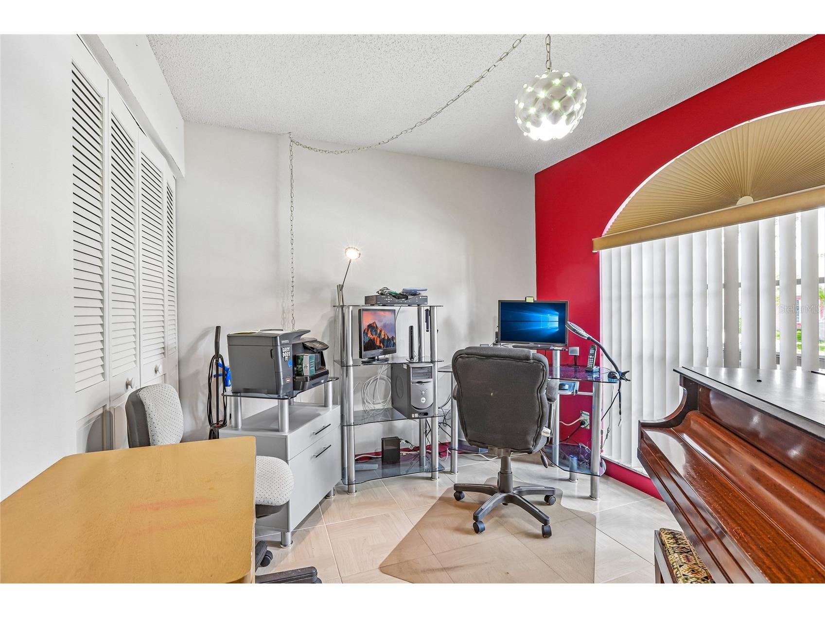 8208 Riverboat Drive Tampa FL 33637 TB8512602 image13