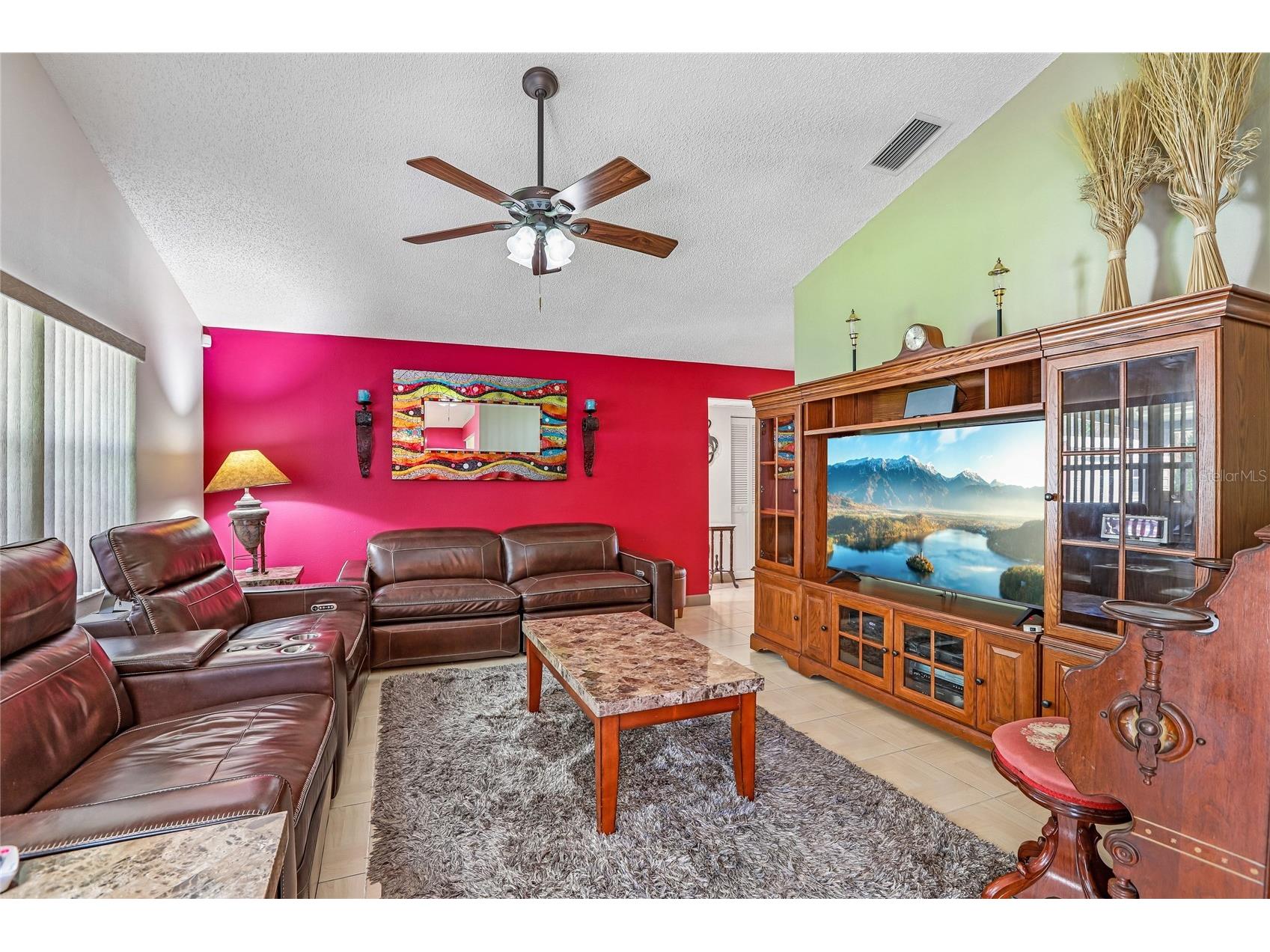 8208 Riverboat Drive Tampa FL 33637 TB8512602 image23