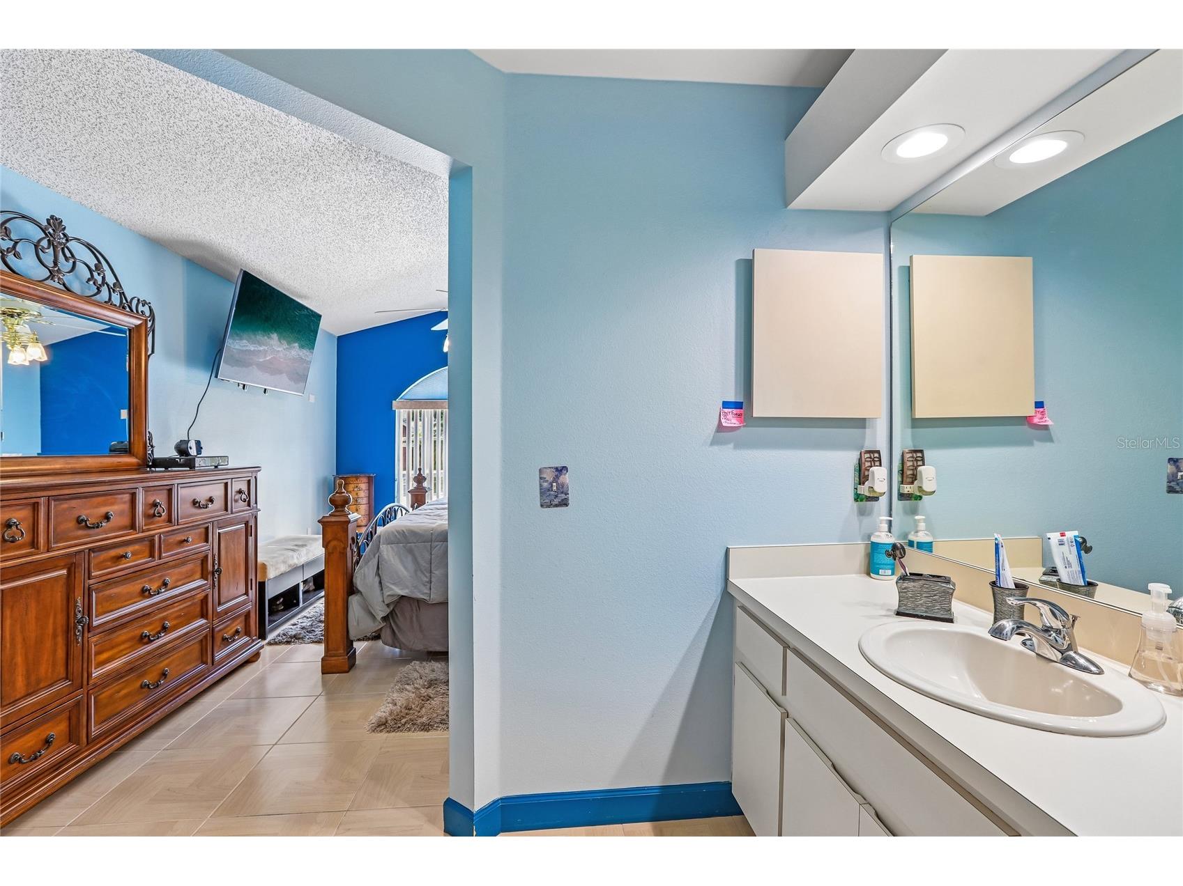 8208 Riverboat Drive Tampa FL 33637 TB8512602 image33