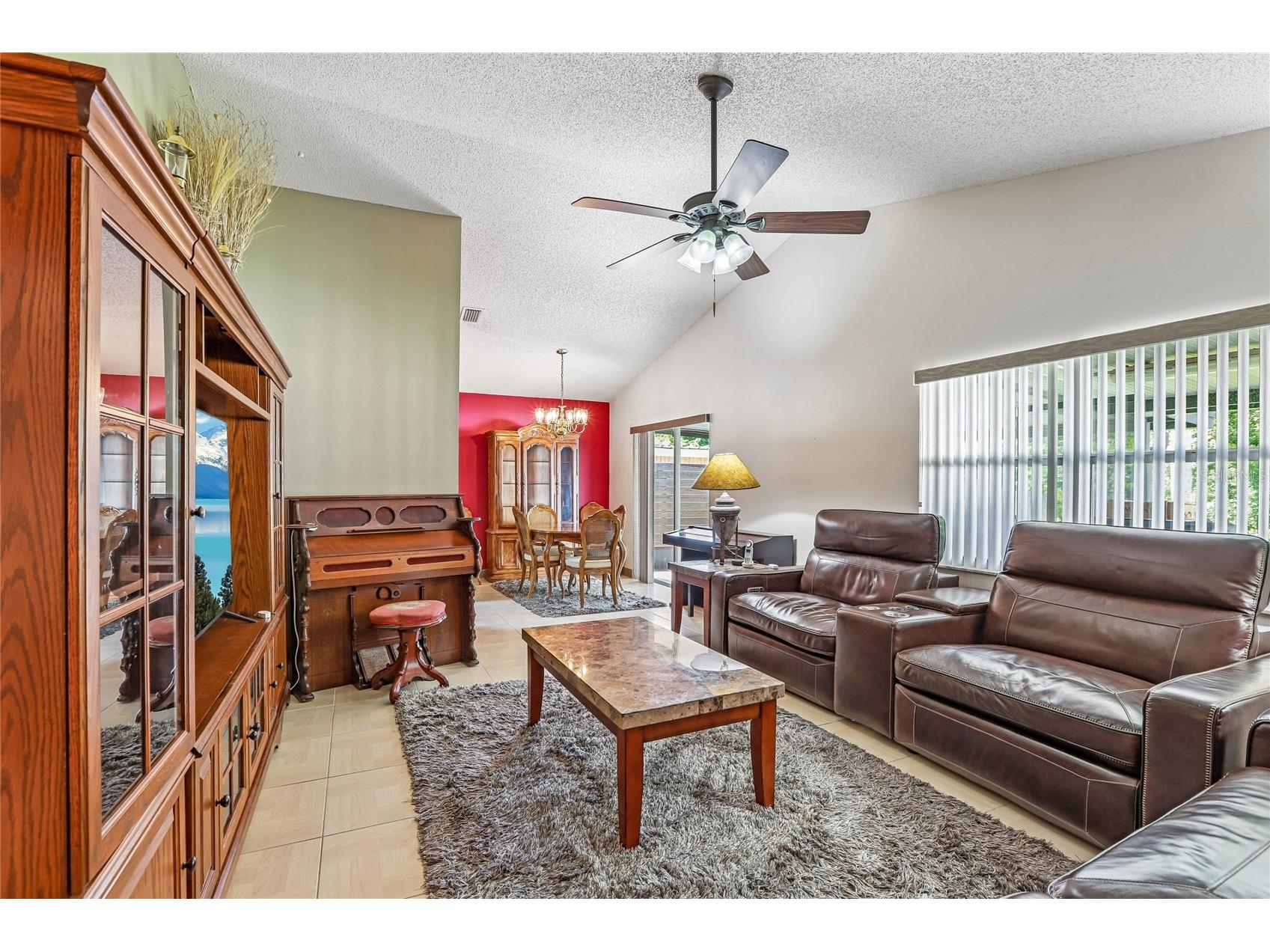 8208 Riverboat Drive Tampa FL 33637 TB8512602 image4