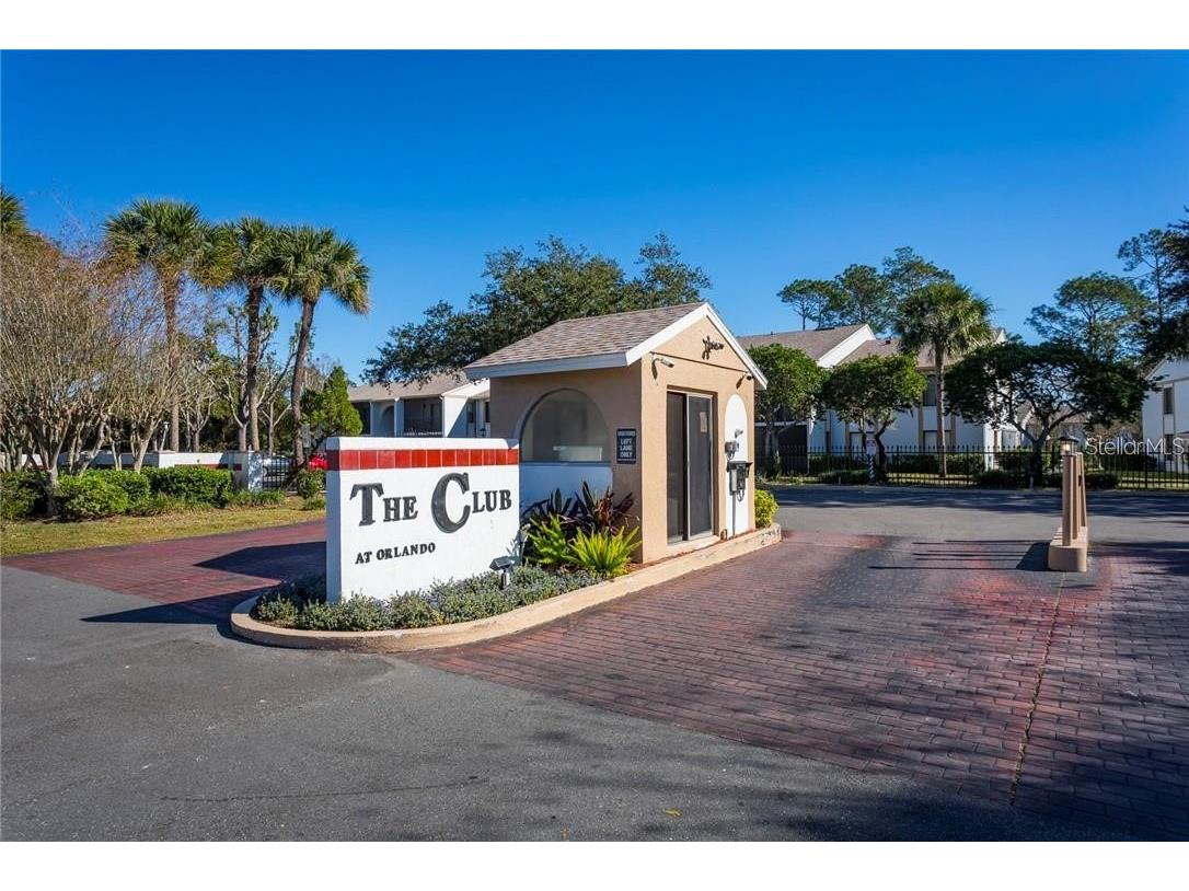 8209 Sun Spring Circle #12 Orlando FL 32825 O6352411 image1