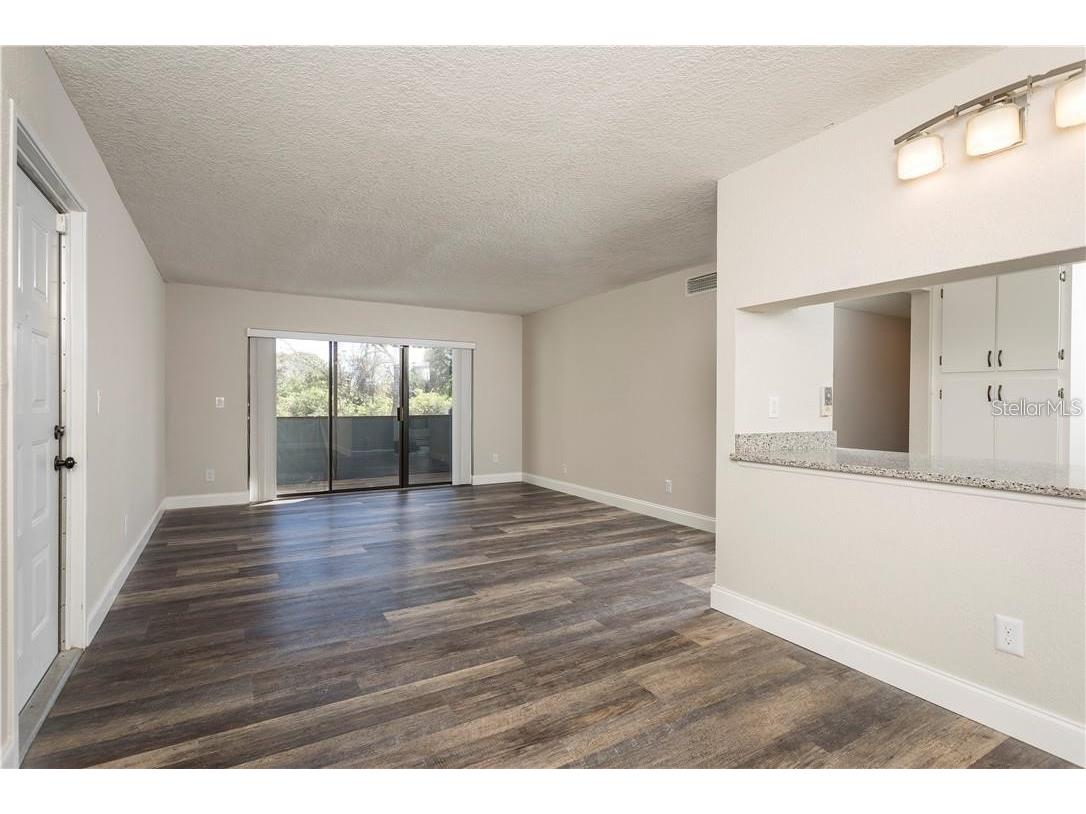 8209 Sun Spring Circle #12 Orlando FL 32825 O6352411 image4