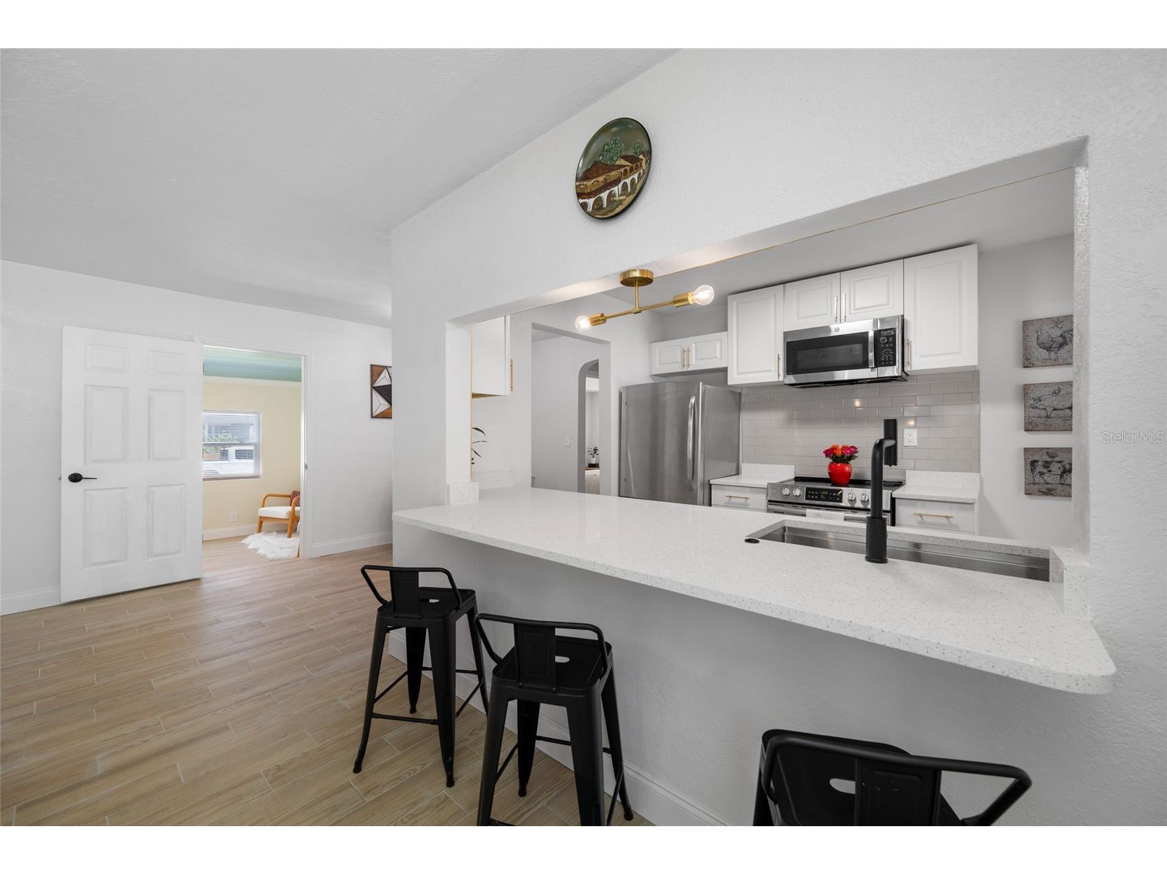 821 19th Avenue S Saint Petersburg FL 33705 TB8498873 image13