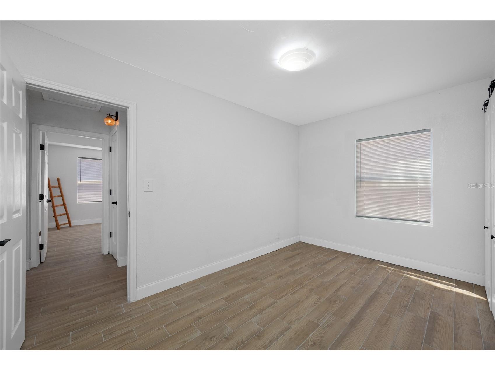 821 19th Avenue S Saint Petersburg FL 33705 TB8498873 image28