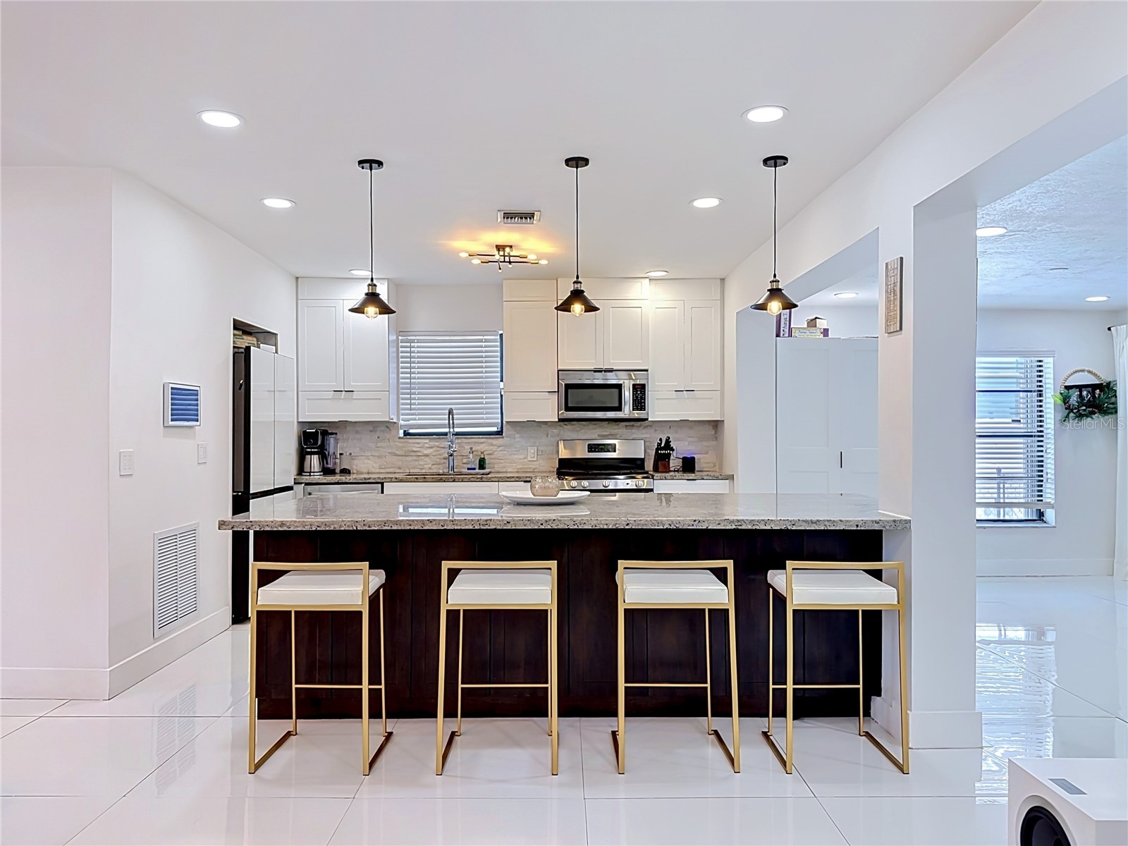 821 83rd St Miami Beach FL 33141 O6408077 image6