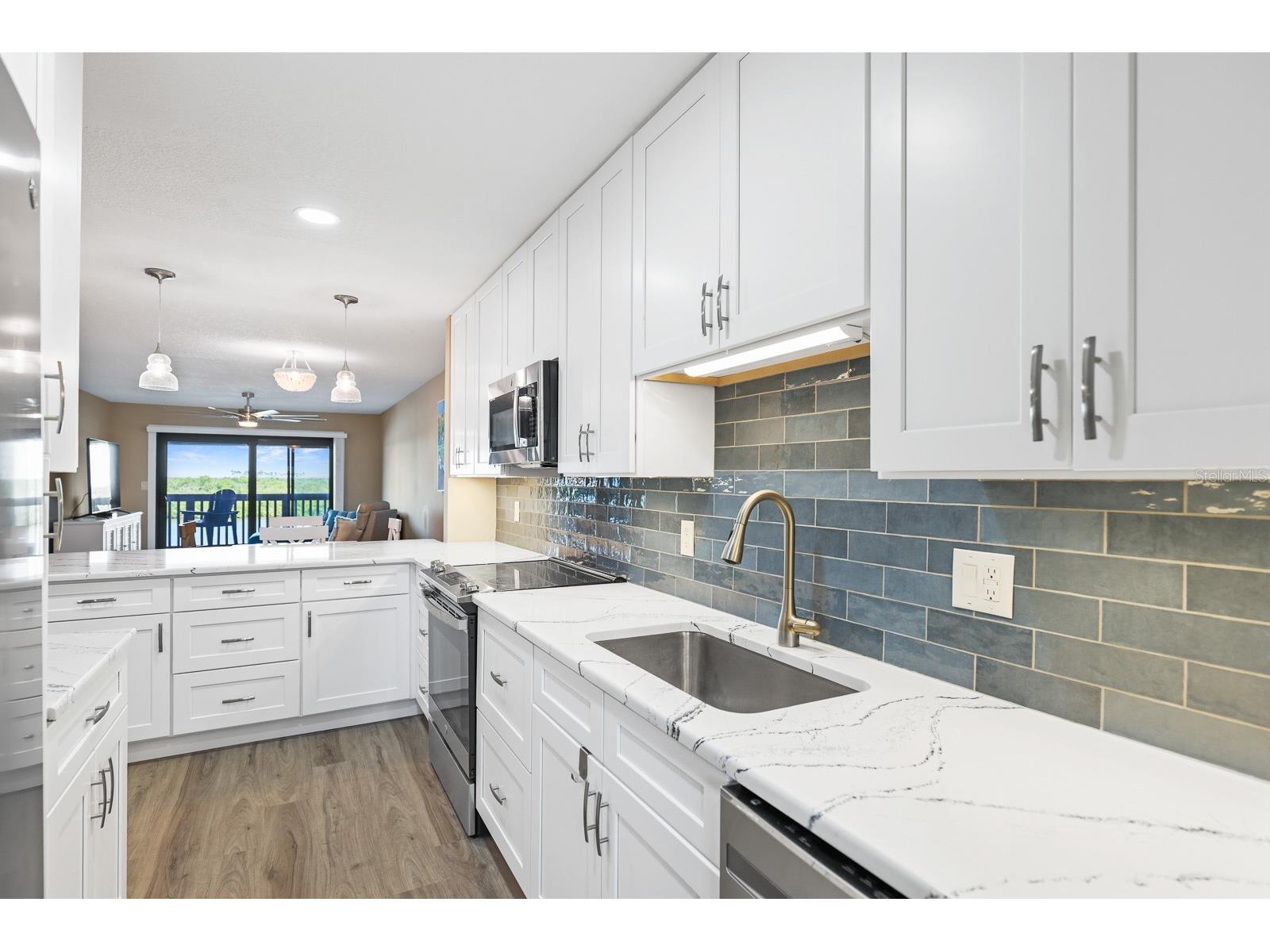 821 Bahia Del Sol Drive #B Ruskin FL 33570 TB8507273 image6