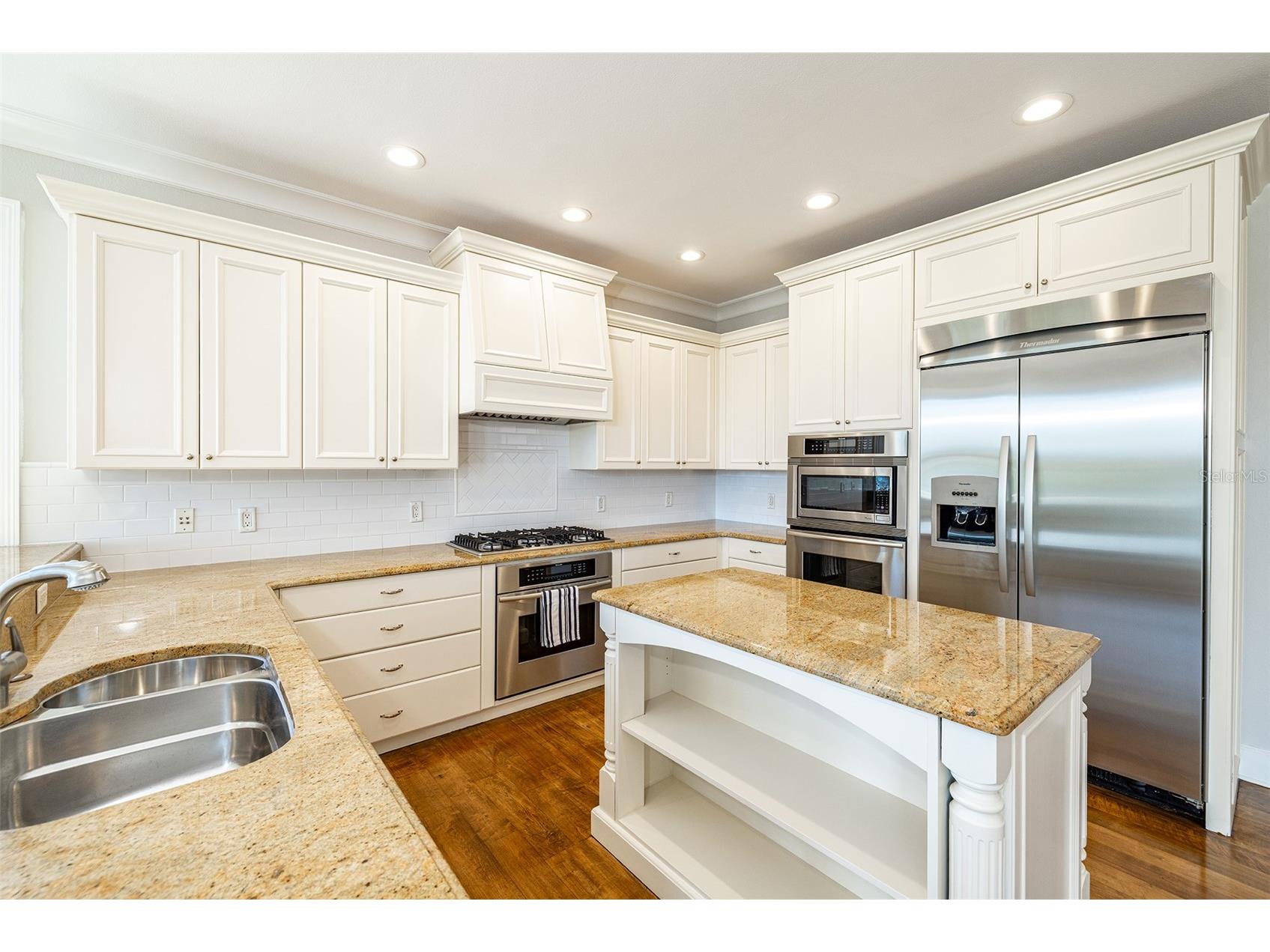 821 Bay Point Drive Madeira Beach FL 33708 - INTRACOASTAL WATERWAY TB8506826 image14