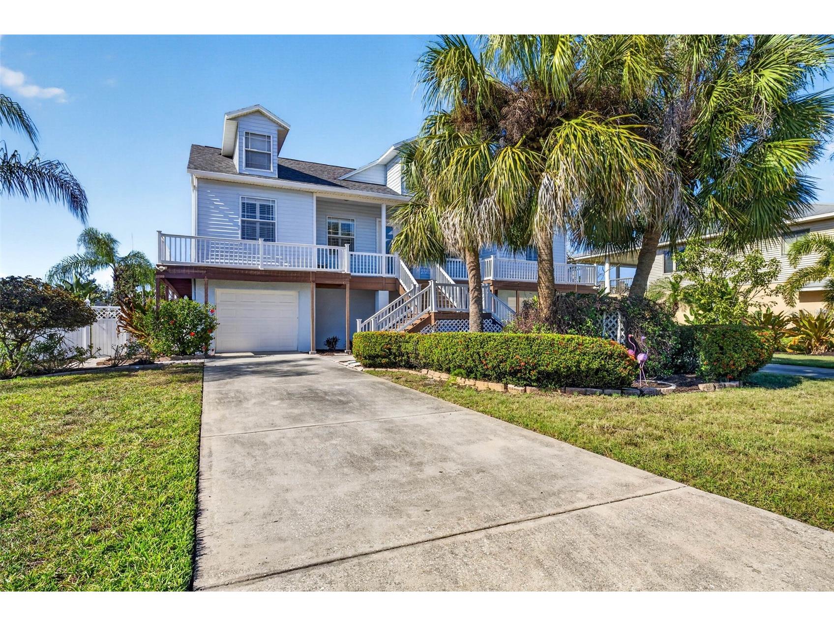 821 Blue Heron Boulevard Ruskin FL 33570 TB8494866 image1