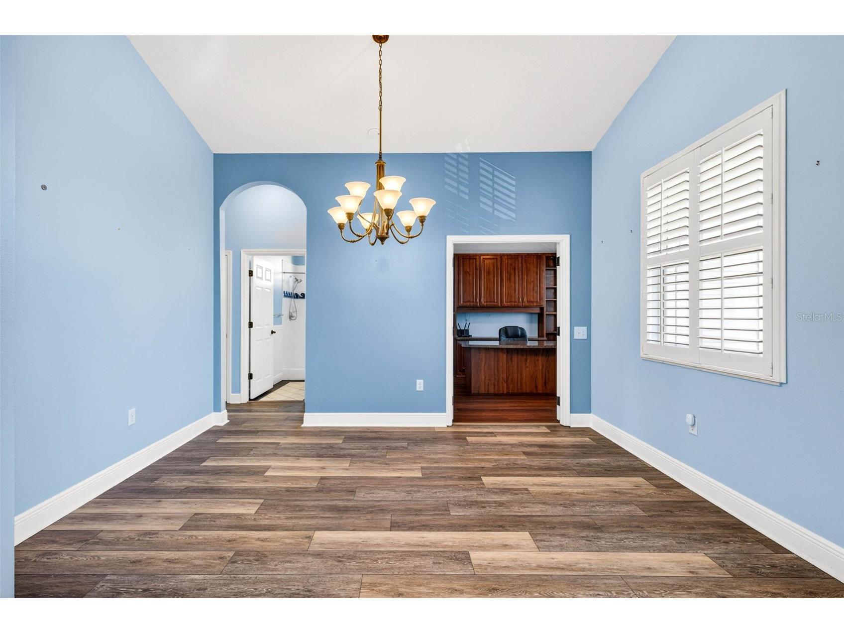 821 Blue Heron Boulevard Ruskin FL 33570 TB8494866 image16
