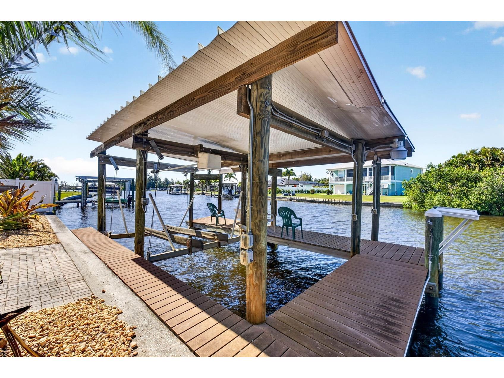 821 Blue Heron Boulevard Ruskin FL 33570 TB8494866 image66